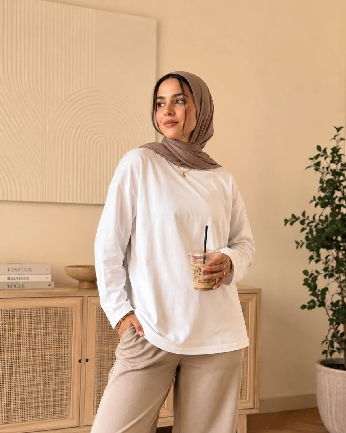 LOTUS IVORY - Relaxed Fit