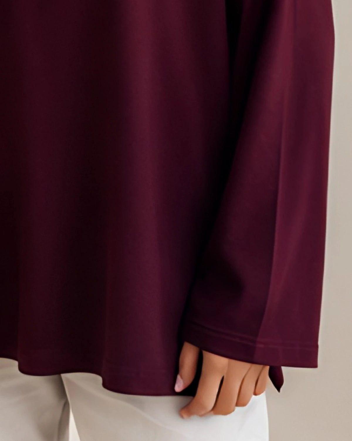 ROYAL RED - Oversized Fit