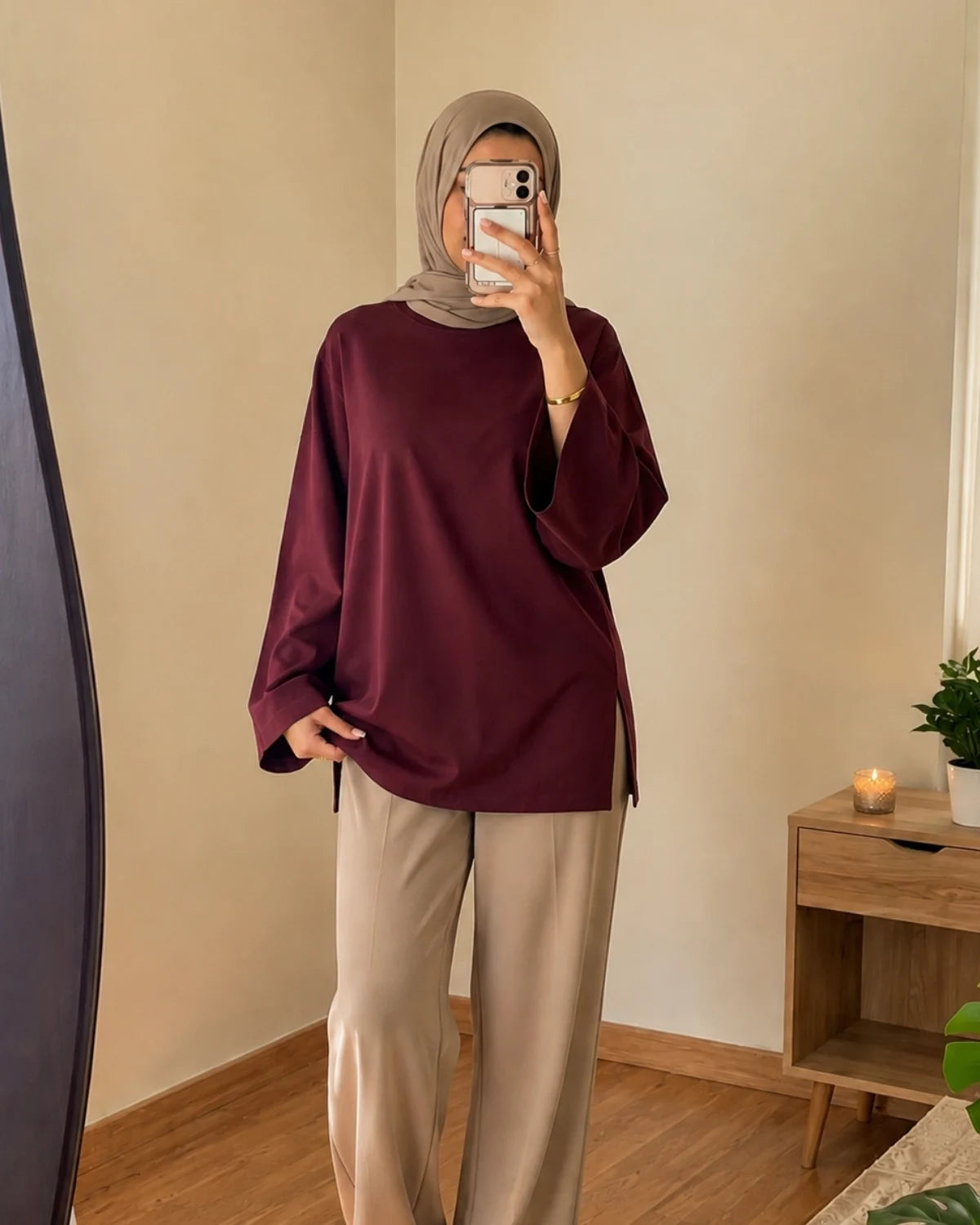 ROYAL RED - Oversized Fit